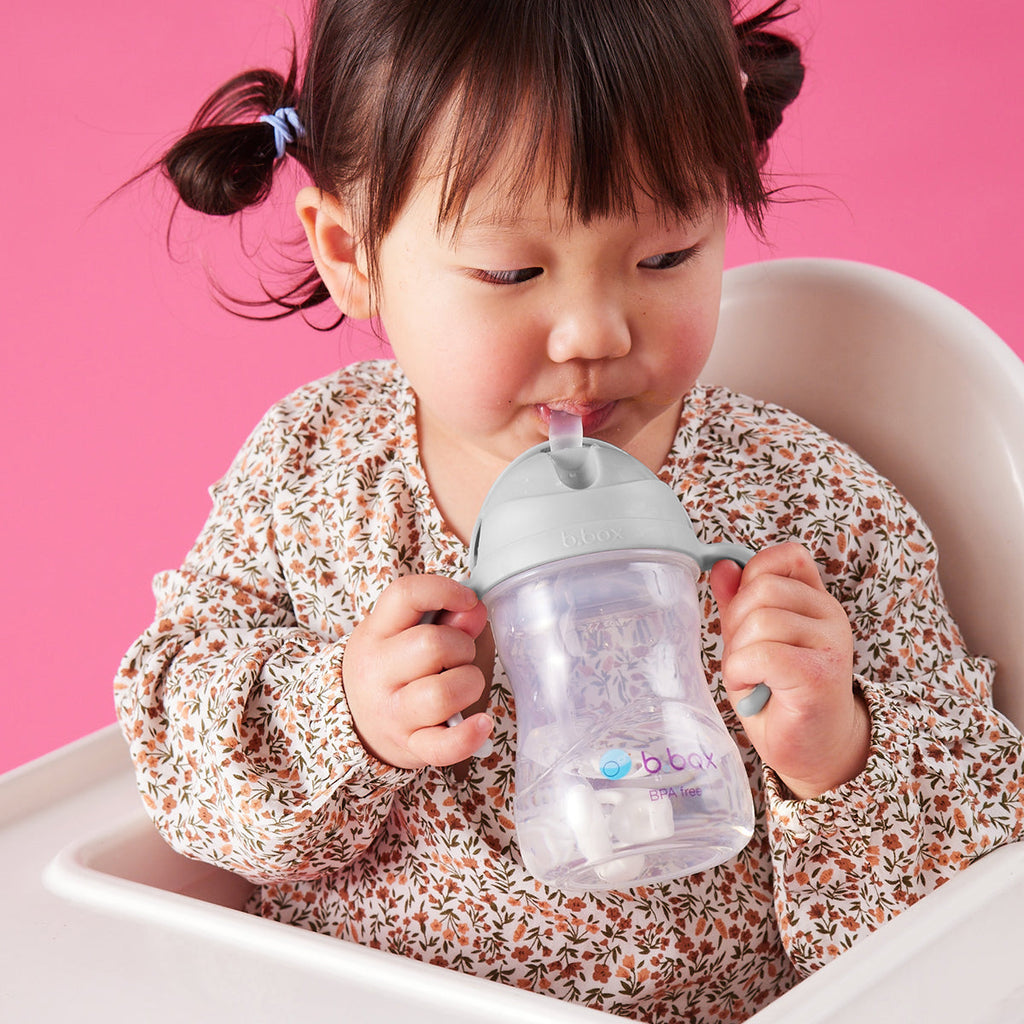 Sippy Cup: Strohhalmbecher - grau