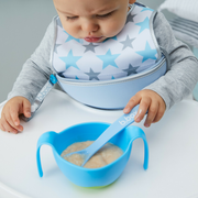 child with Bowl + straw - passion splash - b.box for kids