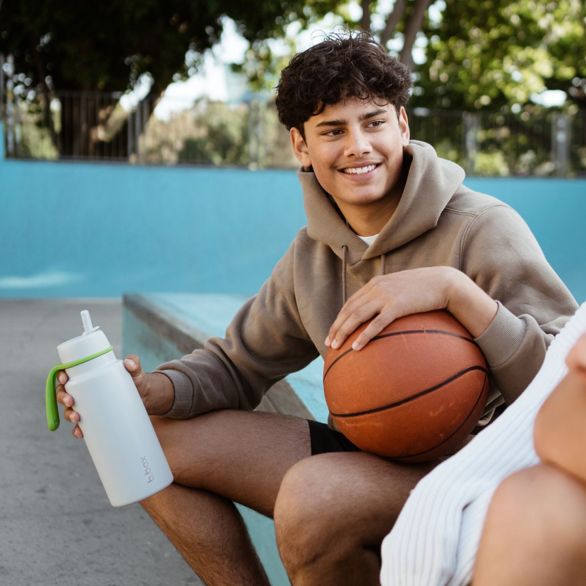 1L Isolierflasche mit Klappdeckel – lime time
