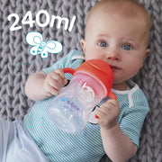 child with sippy cup - blueberry - b.box for kids
